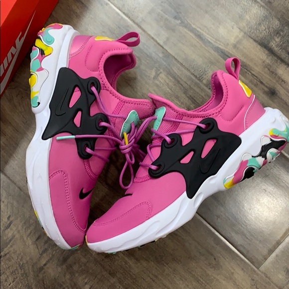 • NIKE REACT PRESTO MC GS - Picture 4 of 16